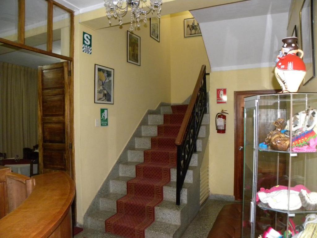 Huaytusive Inn Hotel Пуно Экстерьер фото